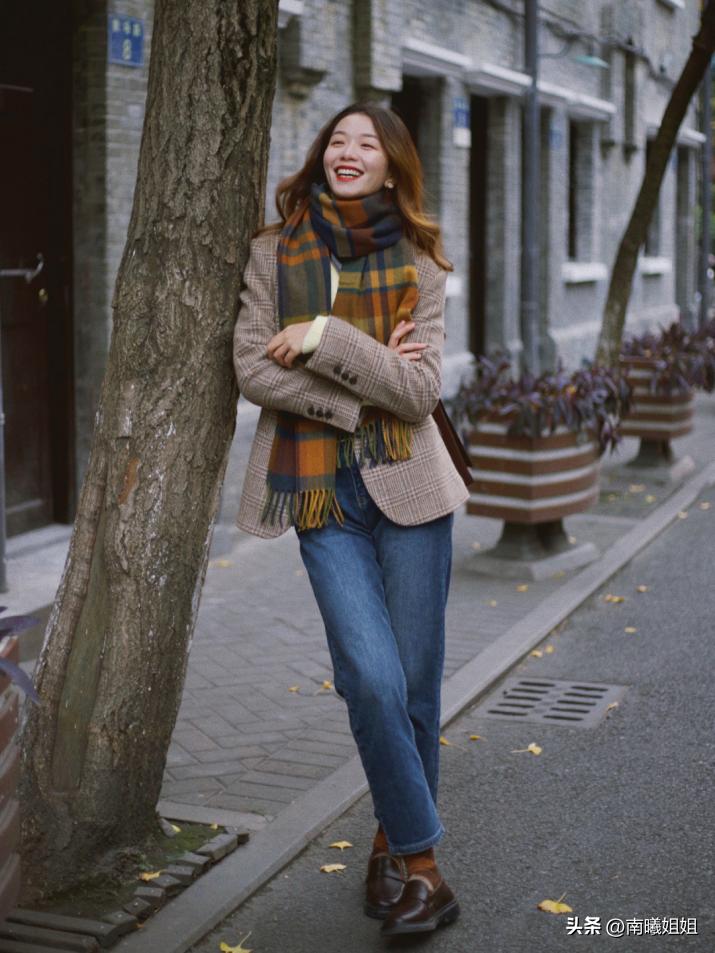 适合胯宽腿粗女生的穿搭冬季,腿粗屁股大穿什么款式外套