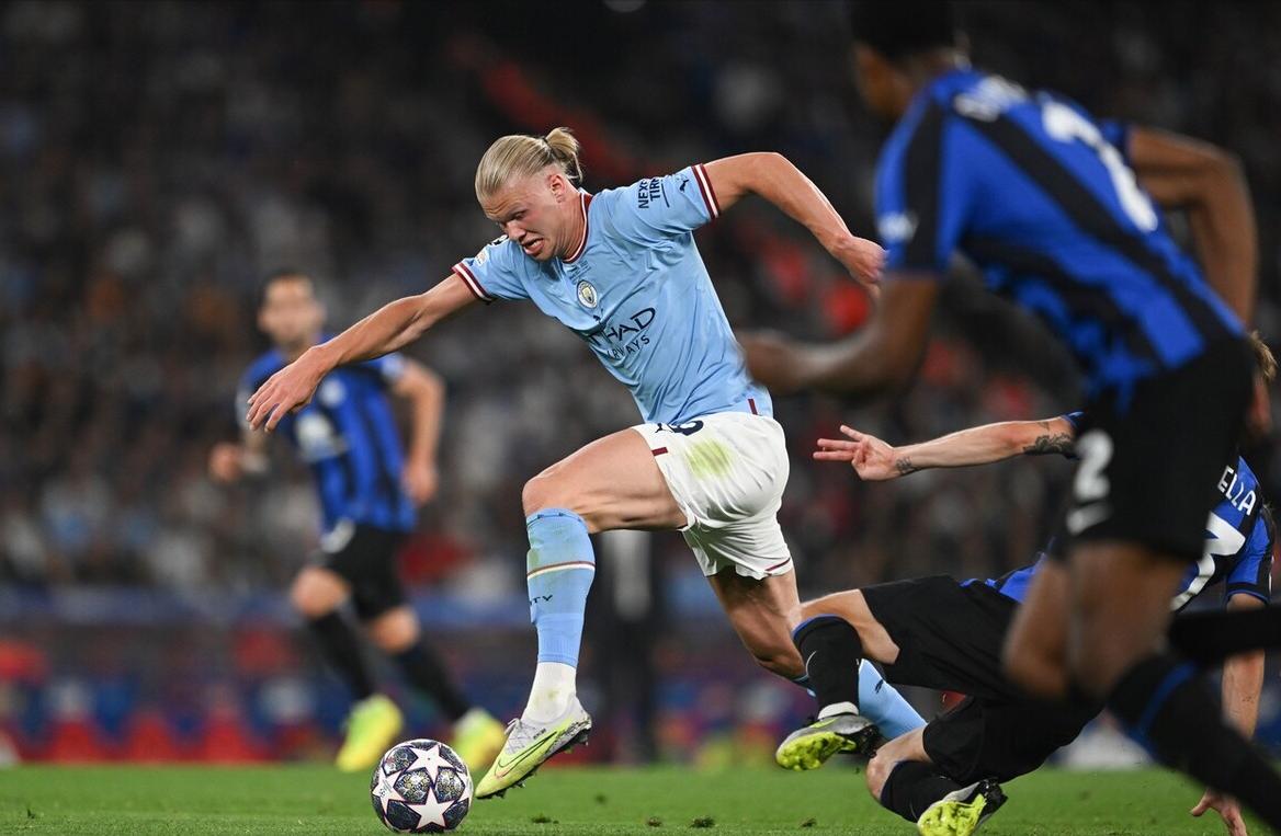 德布劳内绝杀巴西,德布劳内远射被扑出