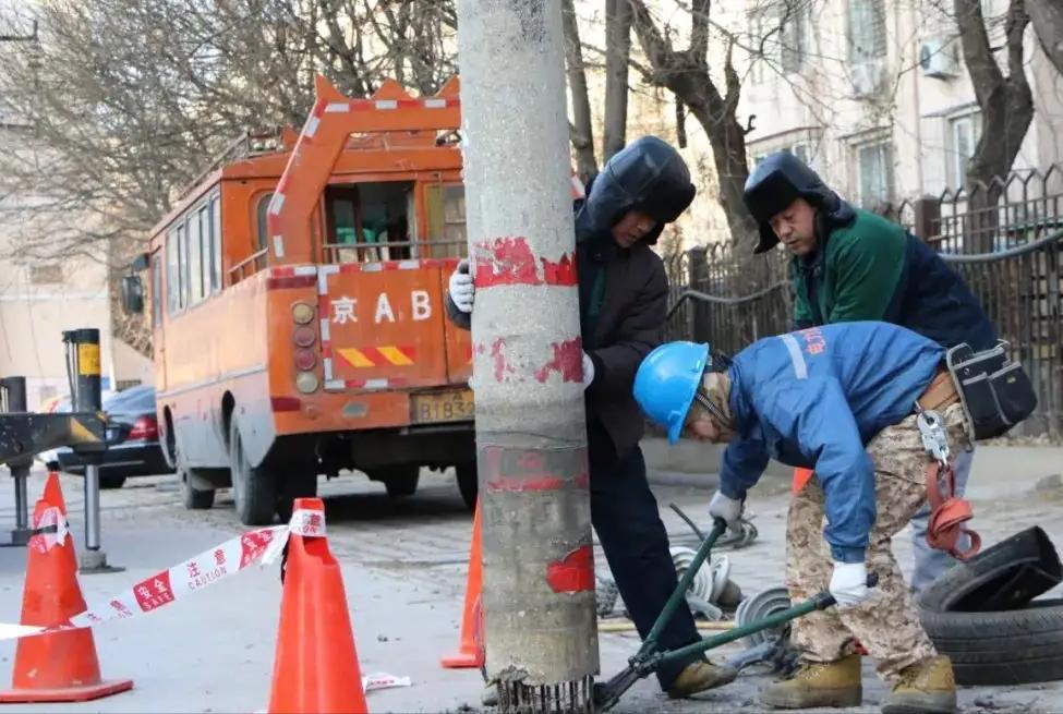 中国为啥不用电线杆,日本为什么不用地下电缆