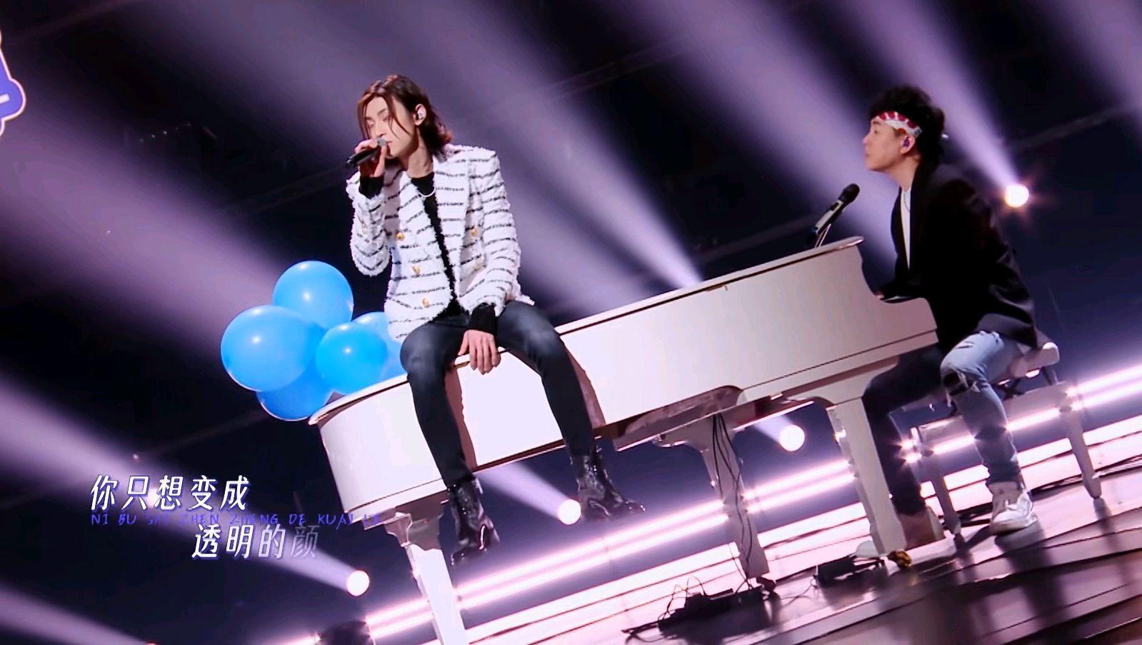 互呛、白眼、拍桌子，娱乐圈的“内斗”太精彩，差点下不了台