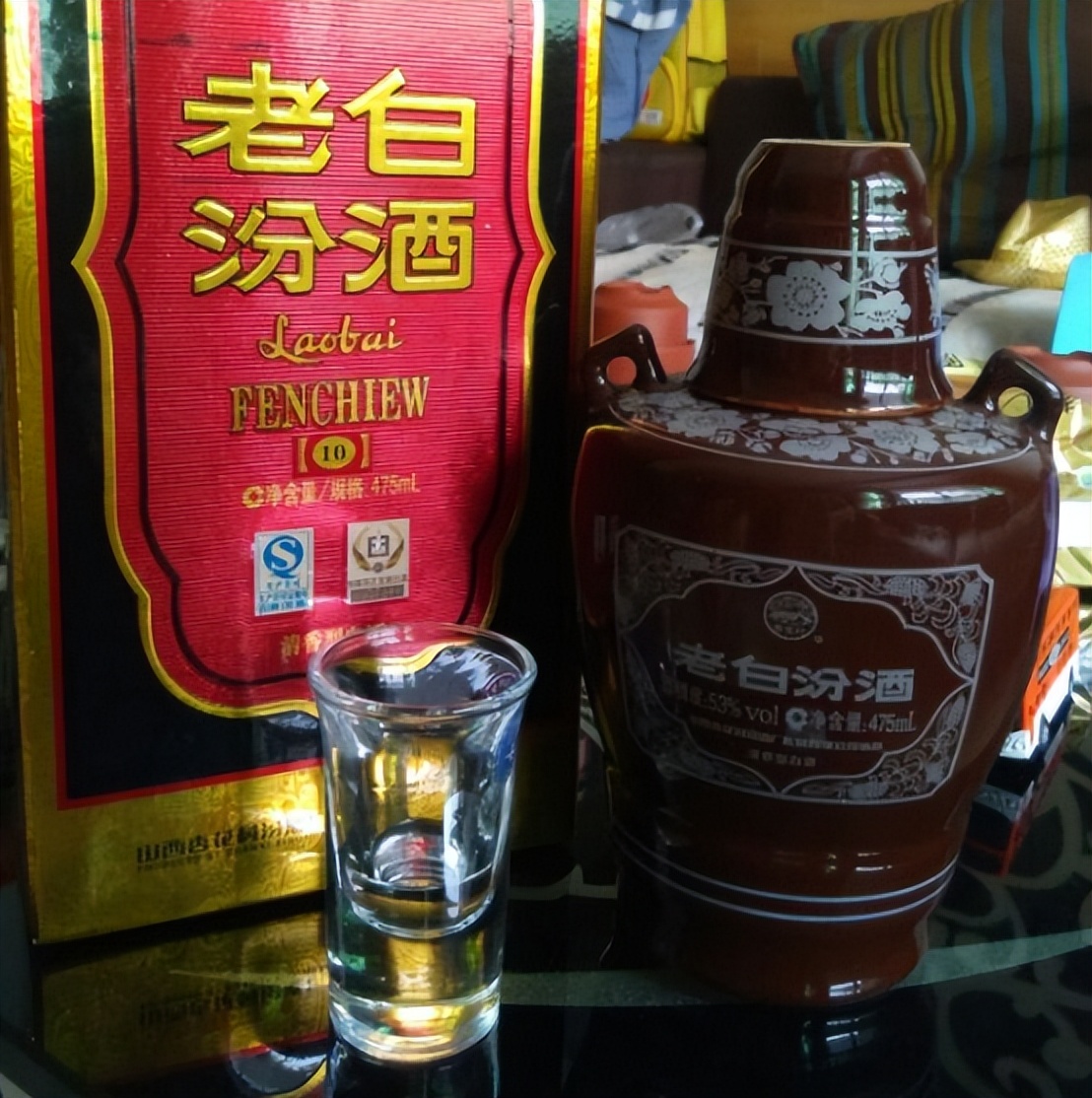 茅五剑不接地气的酒,老酒友公认口感不输茅五剑的白酒