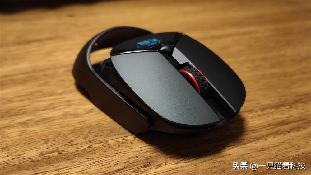 高颜值电竞鼠标雷柏vt960极速开箱,雷柏vt950无线游戏鼠标评测真香