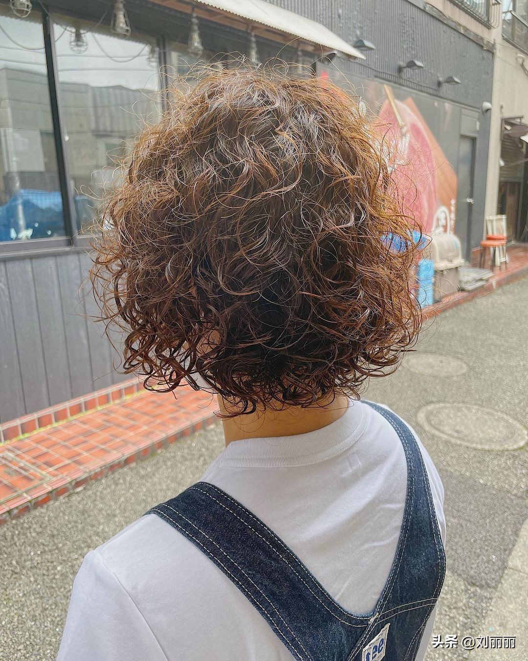 梨花头大波浪中长波波头发型图片,波波头怎么才能弄成大波浪