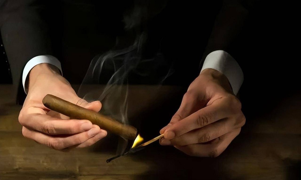 正宗的最便宜雪茄多少钱一盒,一支雪茄为啥能卖782万天价