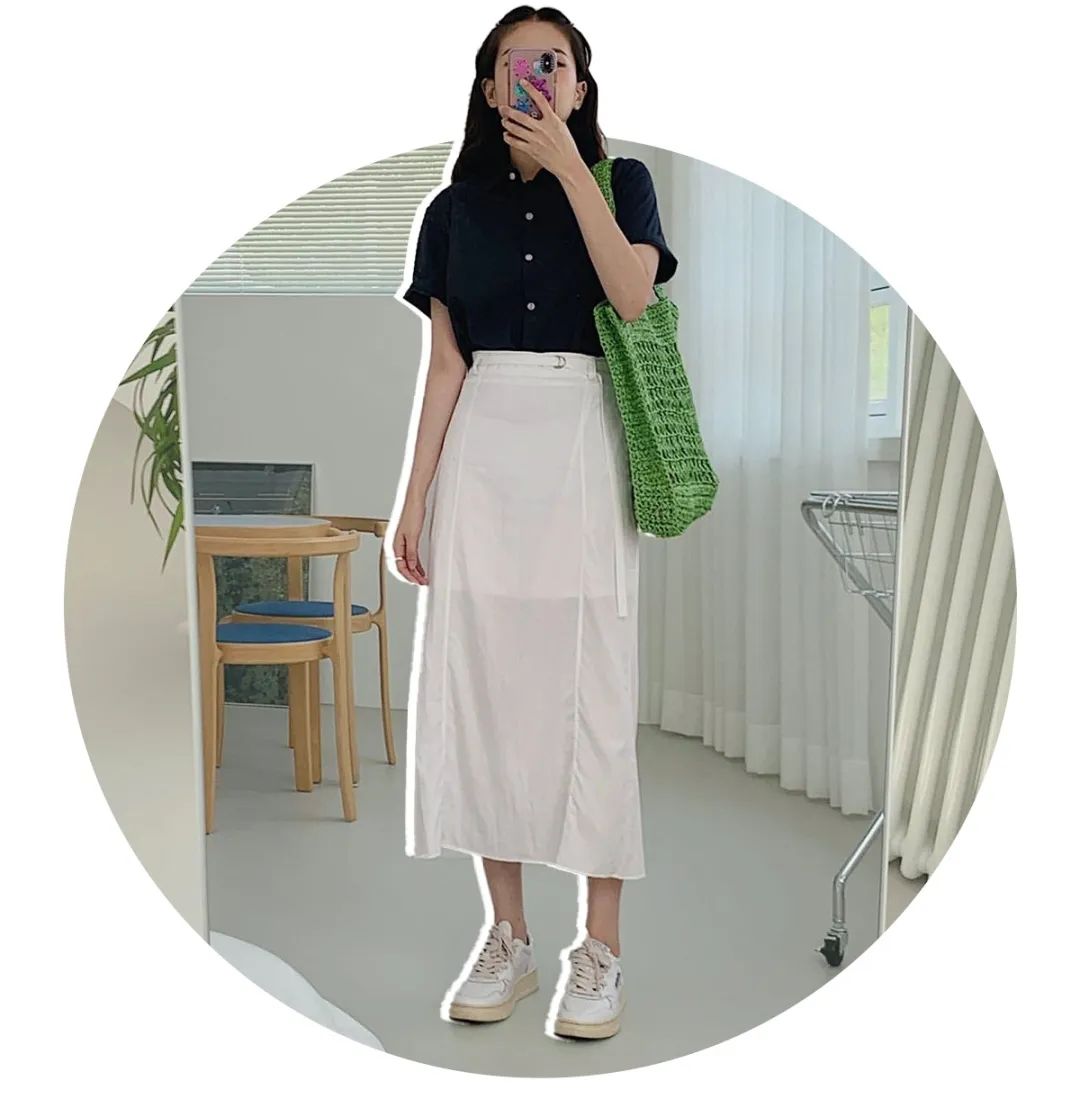 杨幂又穿运动鞋走红毯,杨幂最近带火的回力鞋