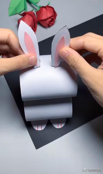 如何制作漂亮的中秋小灯笼,中秋节简单小灯笼制作过程