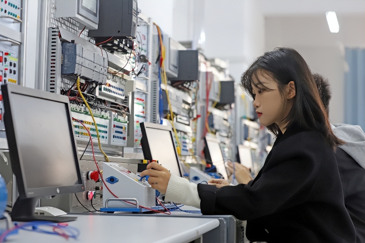 十大就业前景最好工科专业,就业前景最好的十大工科类专业