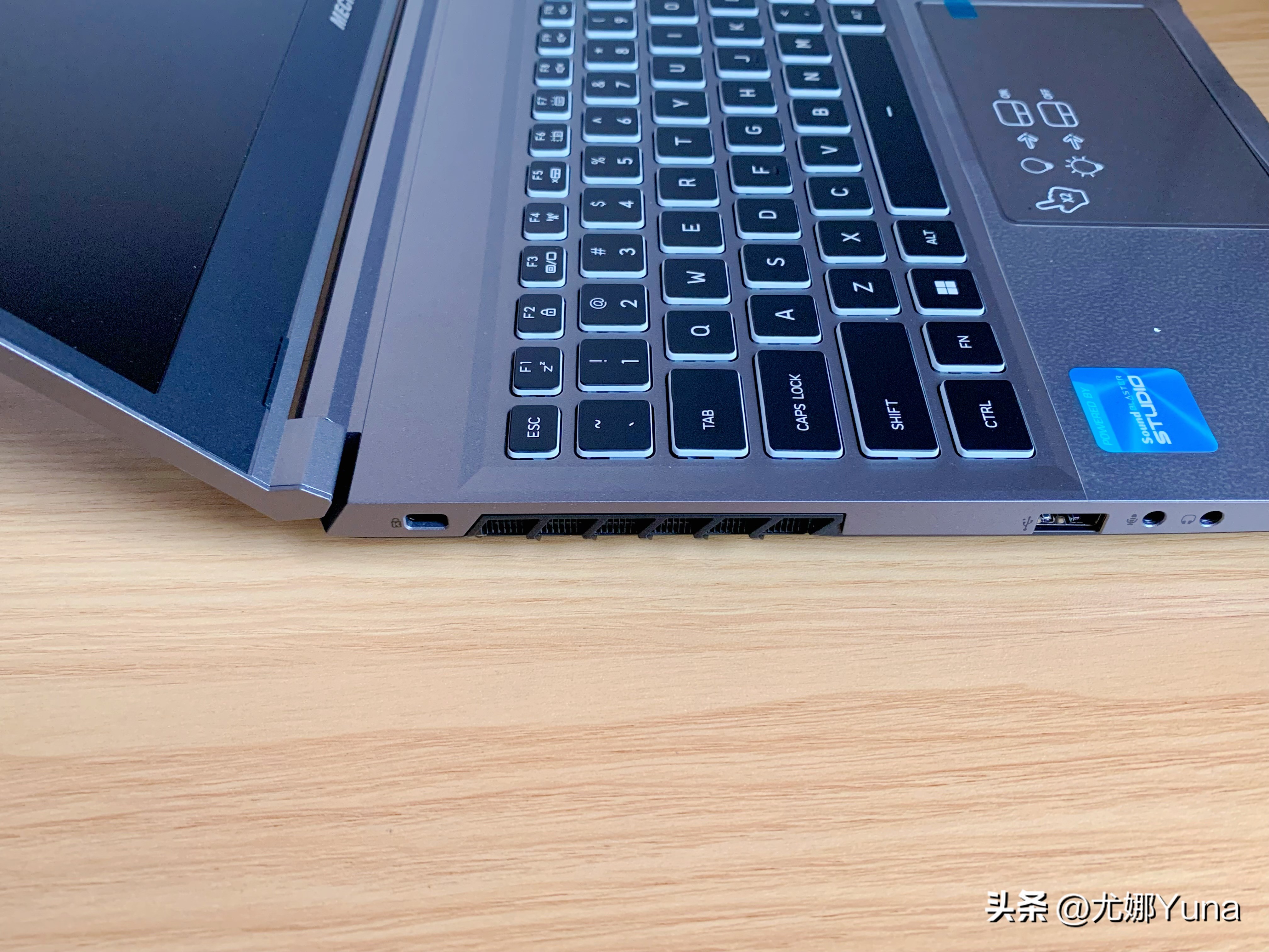 机械革命蛟龙15k3050和4050的区别,机械革命蛟龙15k3050好还是4050好