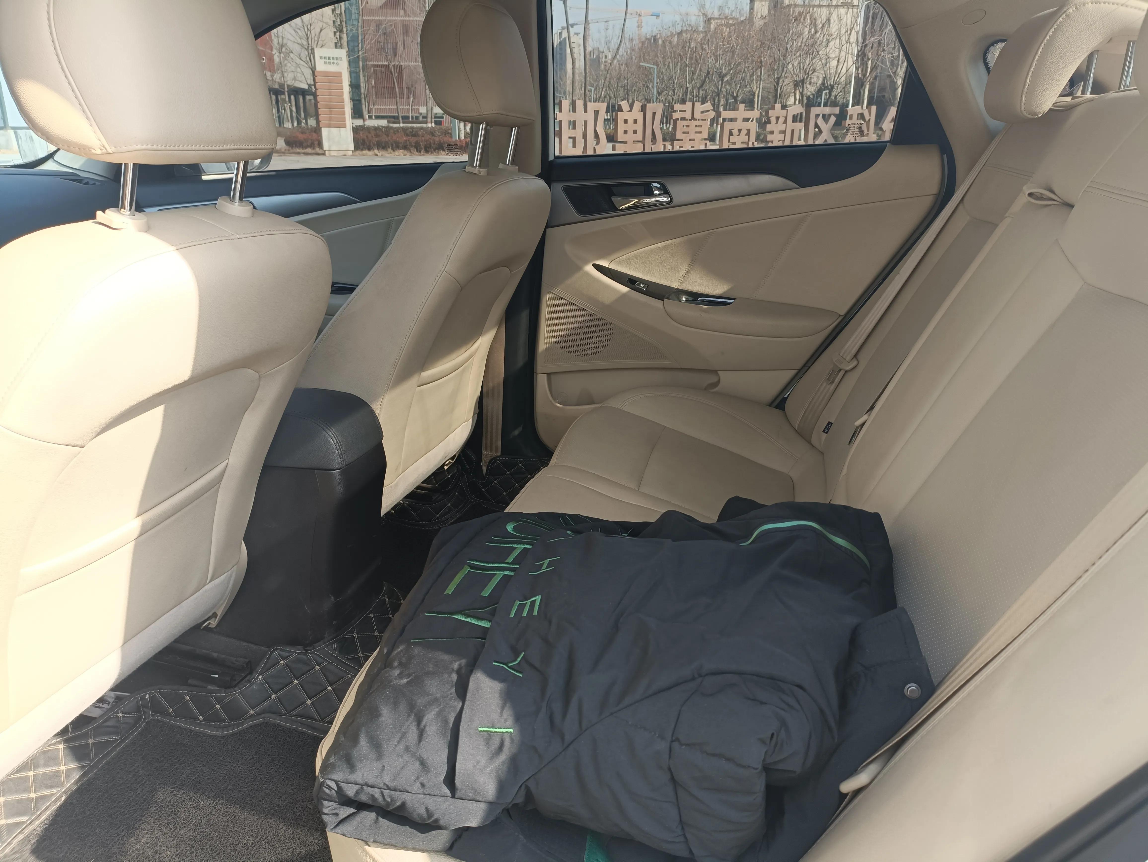 逸动使用的是什么变速箱,逸动plus1.6cvt变速箱怎么样