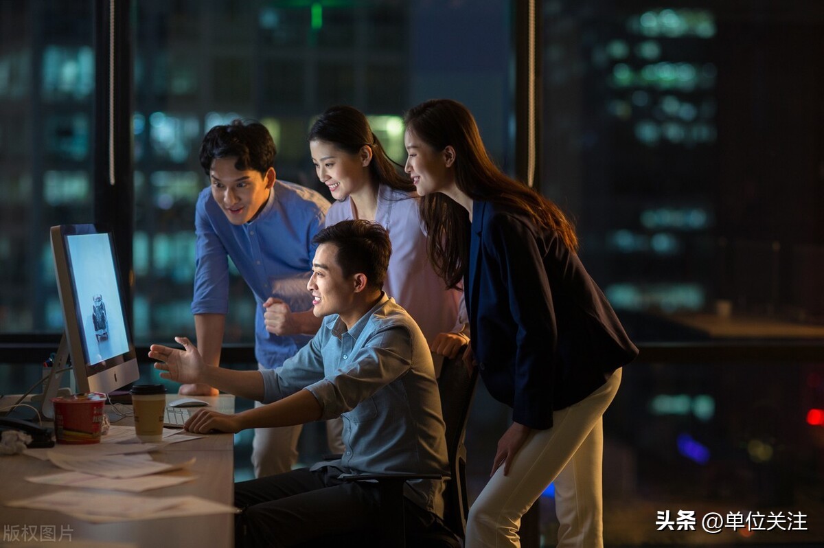 职场中融入不了集体,职场中该如何跟同事们友好的交流