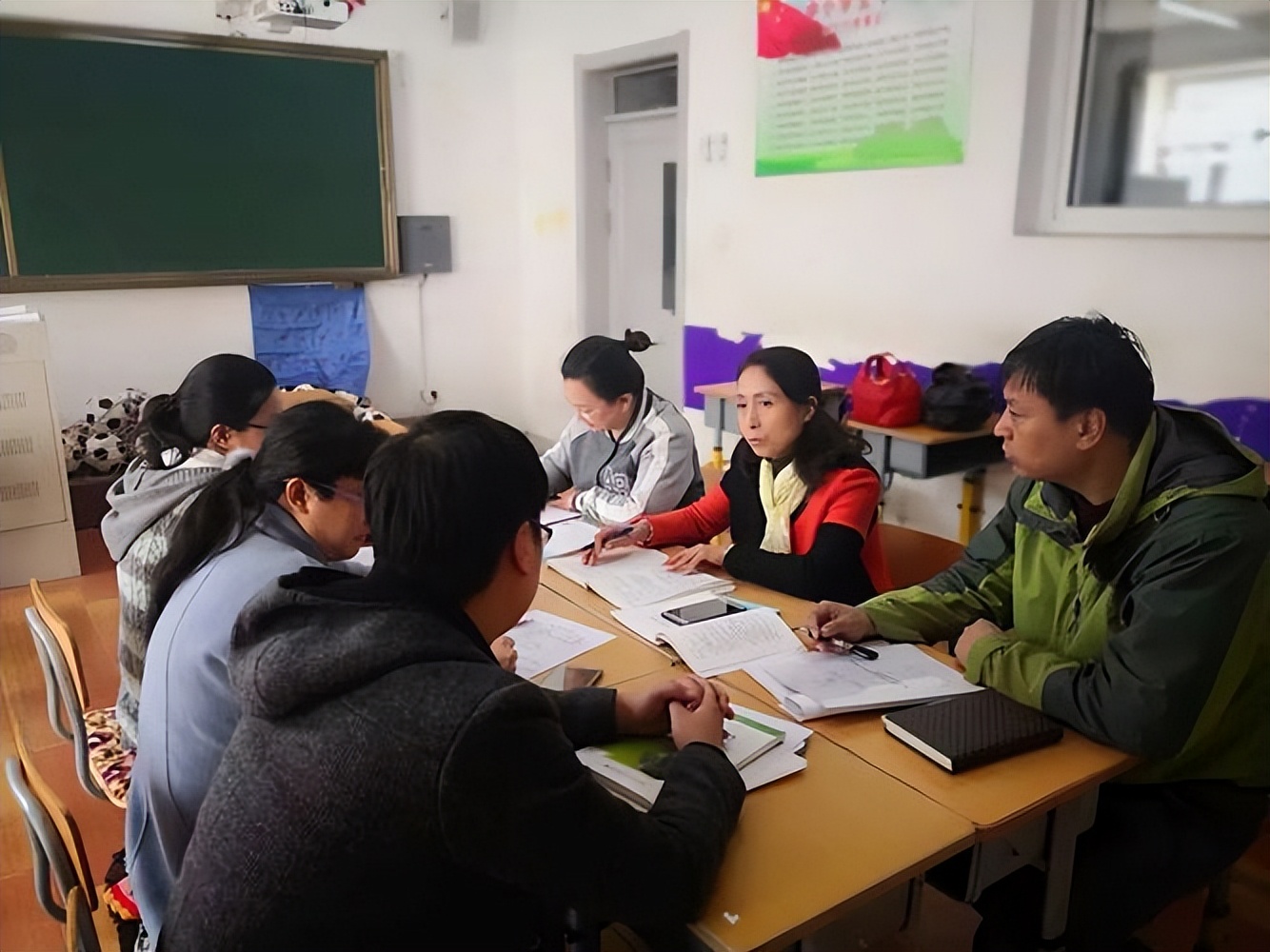 教师如何做好课题研究工作,一线教师如何做好课题研究