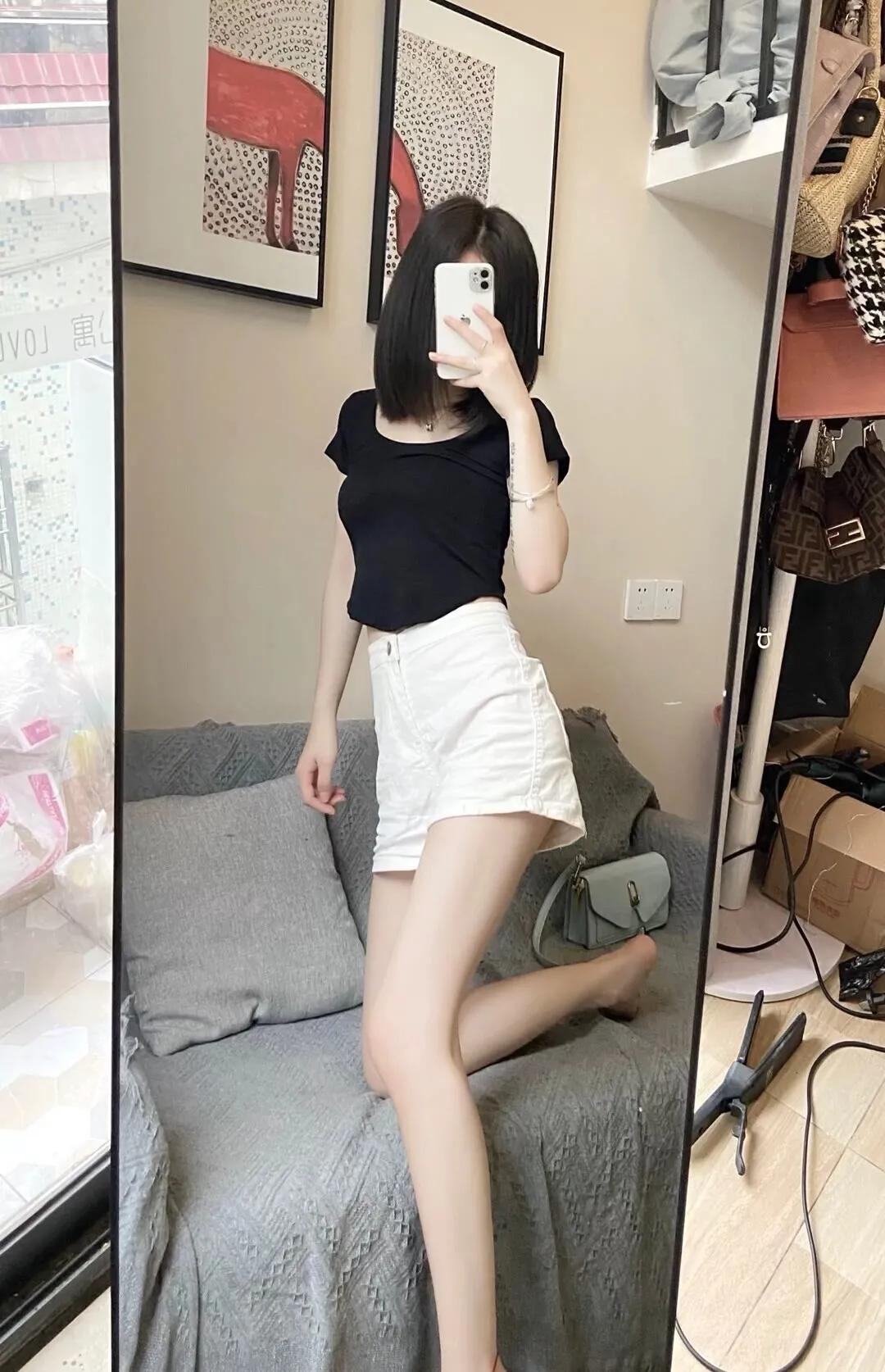 精致的小个子短发女生,简单优雅的短发女孩