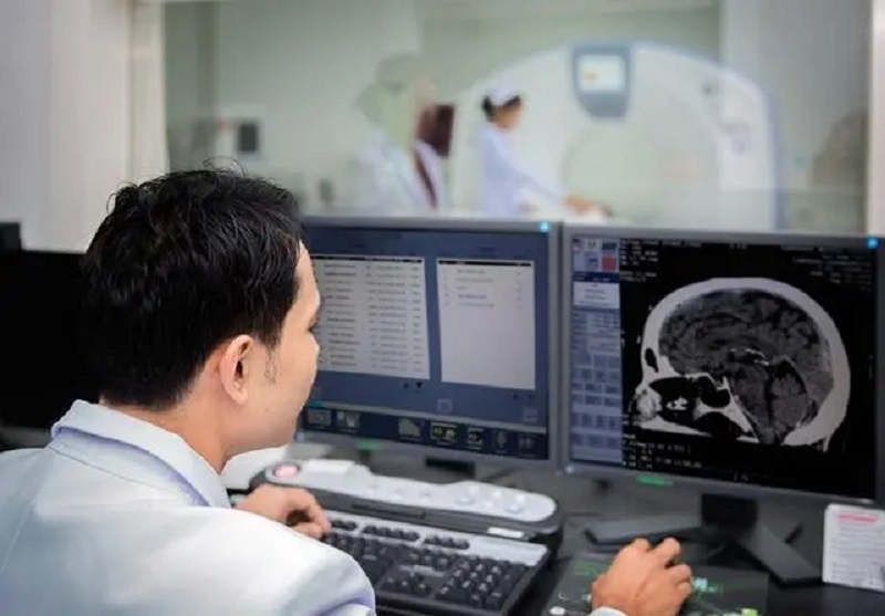 肿瘤科主任父亲得癌症被中医治好,父亲患癌医生放弃治疗完整版