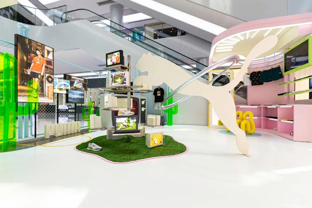 同样是快闪店,看燕京啤酒、PUMA、唐老鸭5大品牌如何玩出新高度