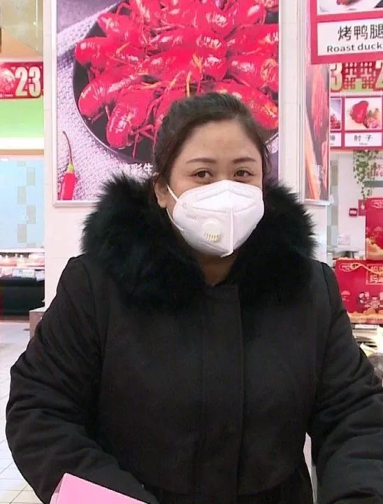 春节将至年味浓年货市场购销两旺,新春走基层消费热情高监管不停歇