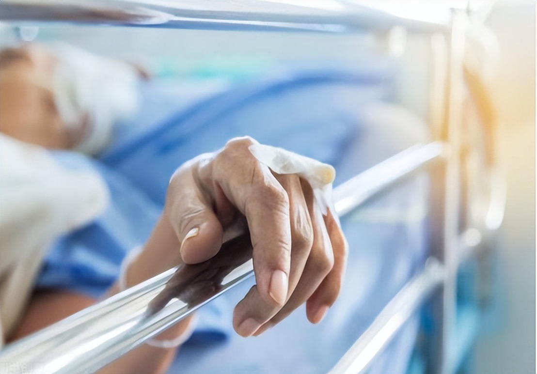 逍遥丸和甲硝唑都有什么作用,逍遥丸和甲硝唑可以一起吃吗