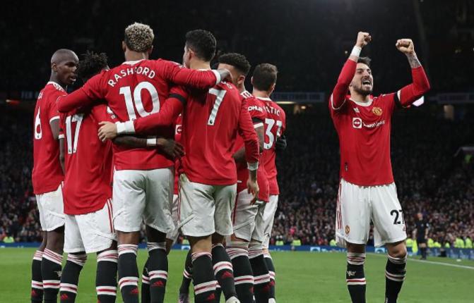 曼联3-2挖出最强边锋！21岁新星兑现天赋，技术细球商高，接班C罗