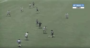 世界杯闪耀人性的光辉,世界杯落寞的背影