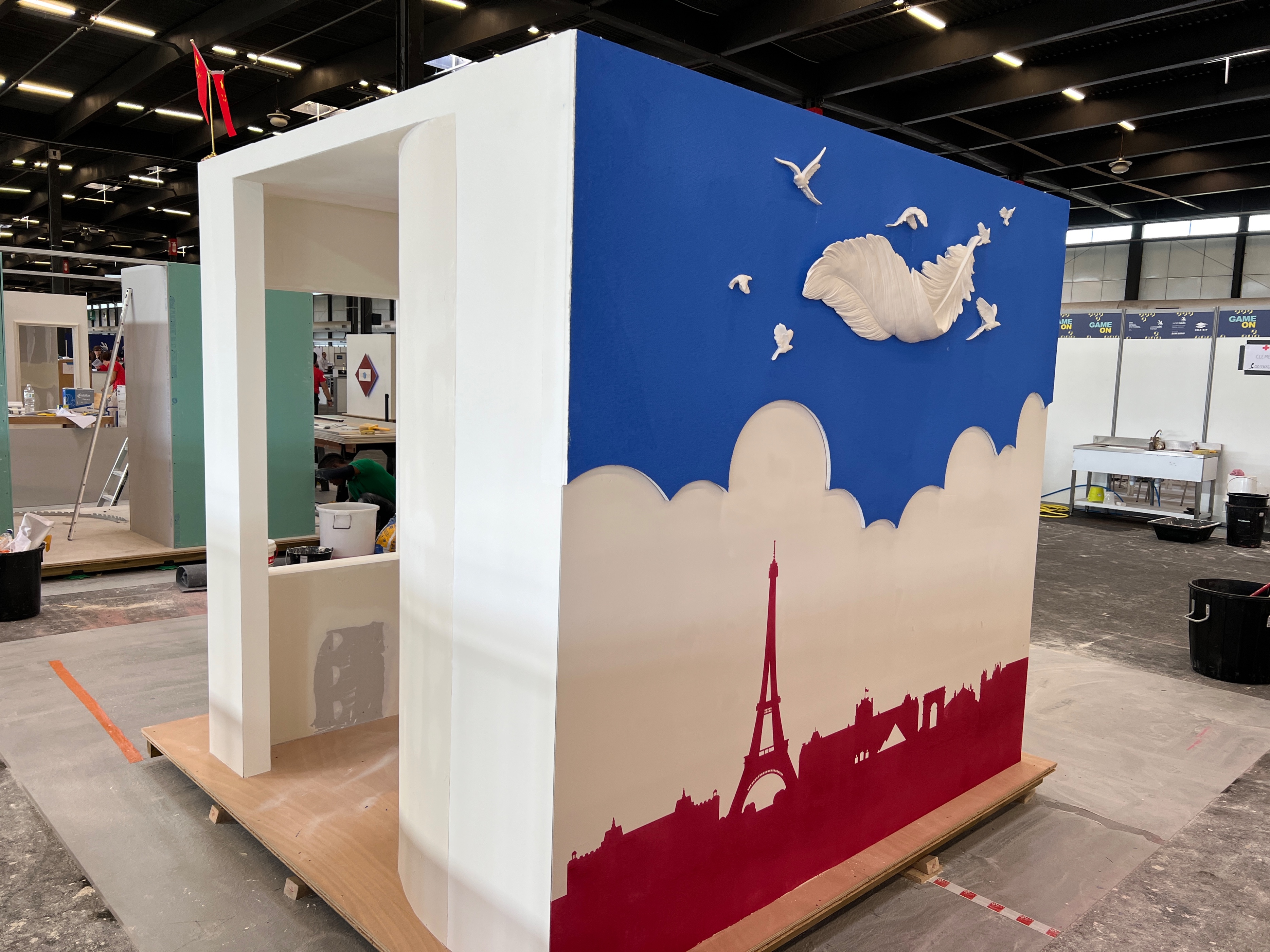 “刮大白”的22岁世界冠军：吃苦5年进国家队，赛前3个月瘦30斤，装备重700斤，是技术工人最好的体面