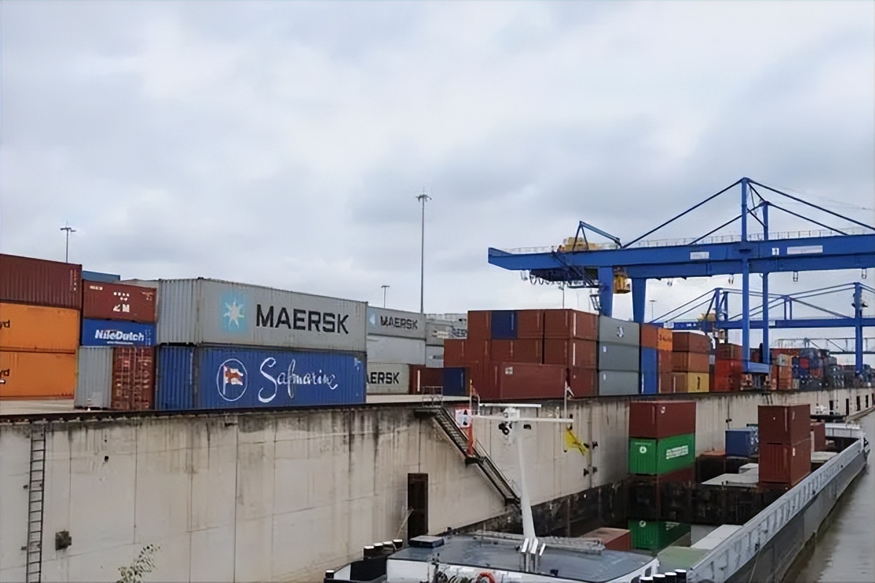 白手起家，进军地产业，“楼花”之父霍英东的传奇商业史