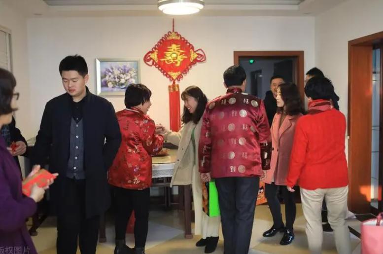 中国“无根一代”悄悄崛起：很多90后年轻人，已经不和亲戚往来