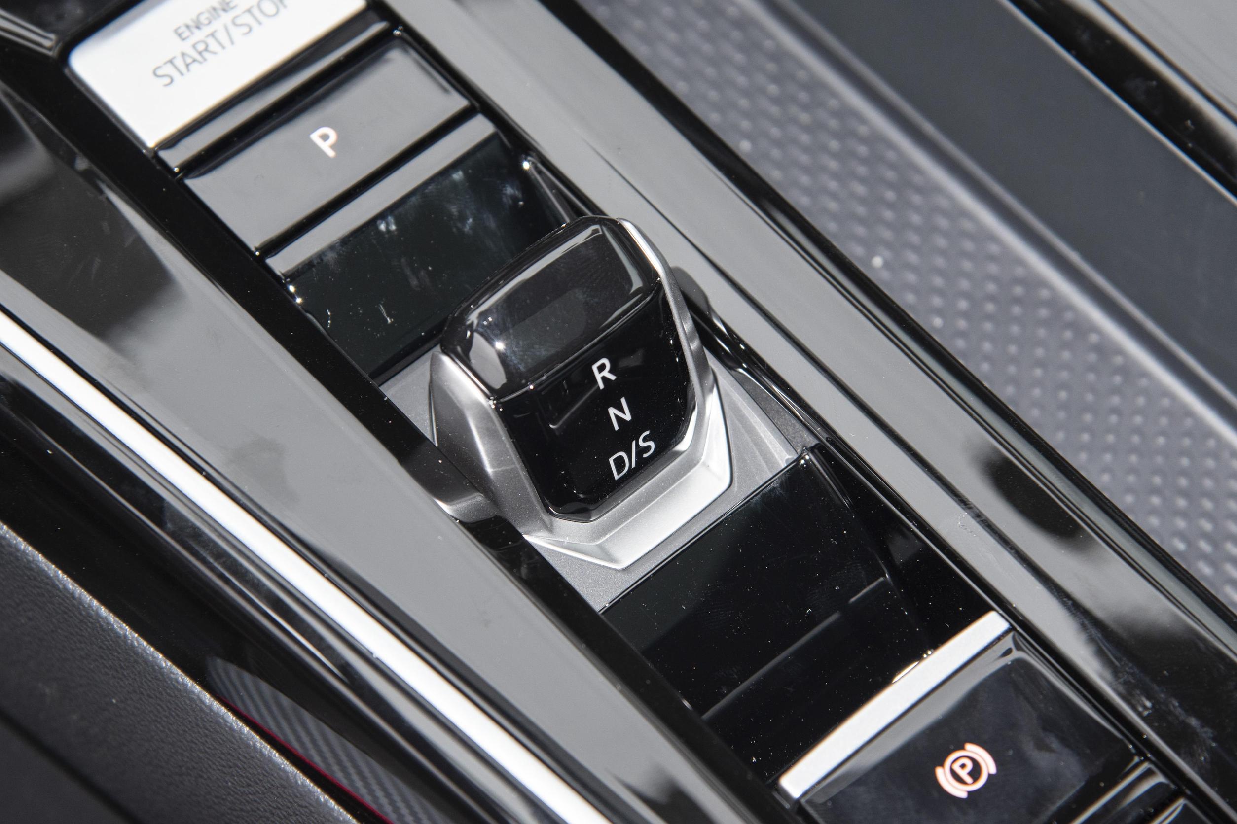 大众凌渡l顶配值得购买吗,大众凌渡有性价比吗