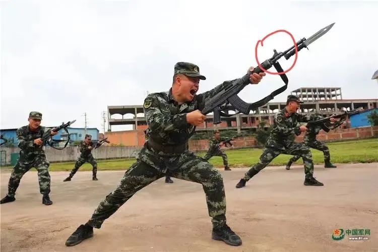 嘴小的人吃亏,嘴巴逞强吃亏