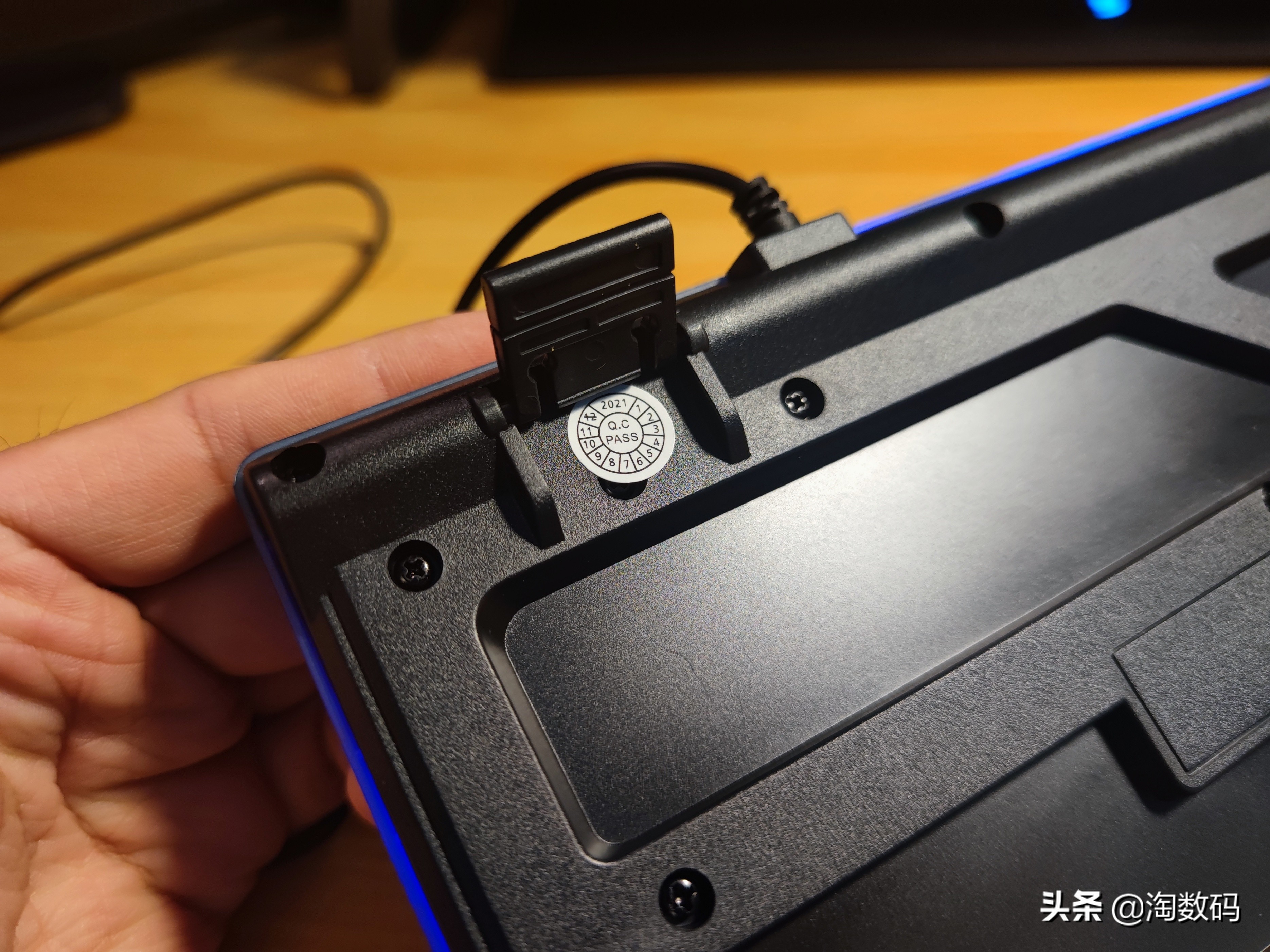 50元的青轴游戏机械键盘推荐,学生党便宜游戏键盘推荐红轴