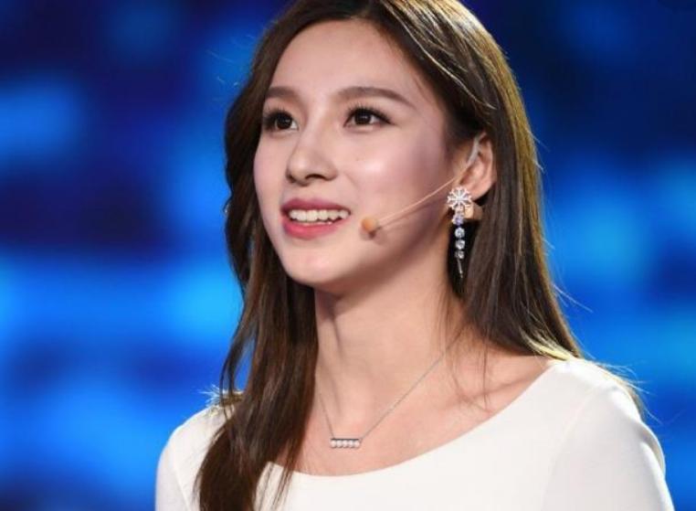 至今未婚的五位央视女主持人,央视最有才华的五位女主持人