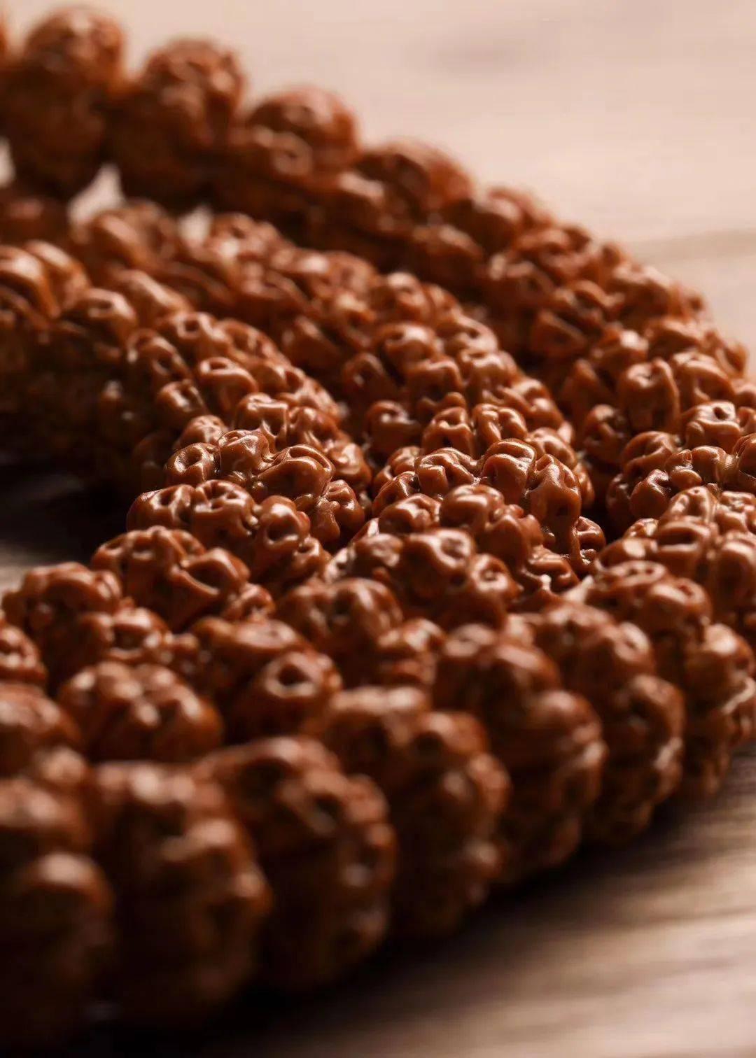 喜欢出汗的人适合哪种文玩,喜欢汗水的文玩有哪些