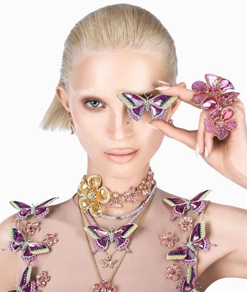 中年人买珠宝的心理,爱买珠宝的人什么心理