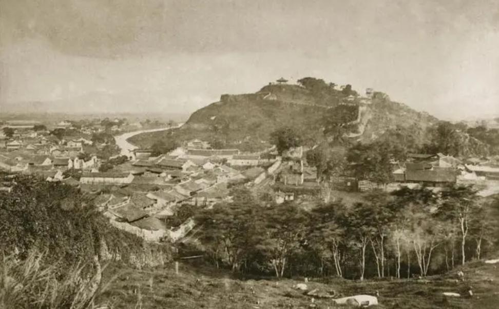 日军入侵温州亲历者回忆：日本兵见到保长妻子，笑着掏出10元法币