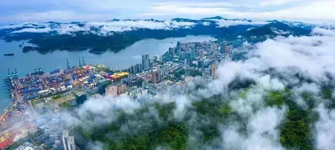 只有山海藏深意,唯有山海是什么意思