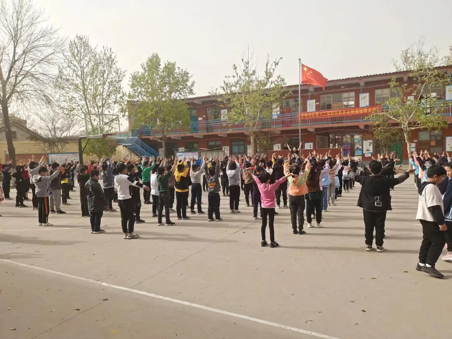 学生校内体育活动时间每天不少于,2023年学校体育活动类型