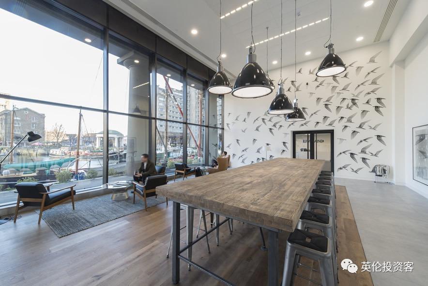 新加坡首富买房,400亿买下前首富大楼