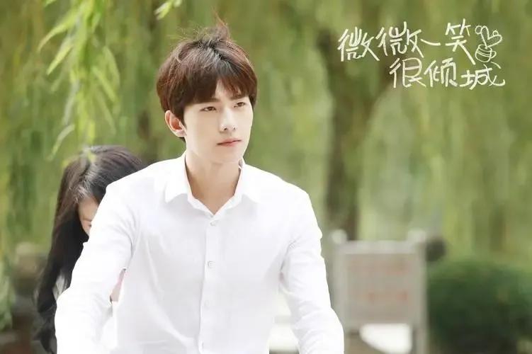 微微一笑很倾城在哪年播出,《微微一笑很倾城》剧版大结局