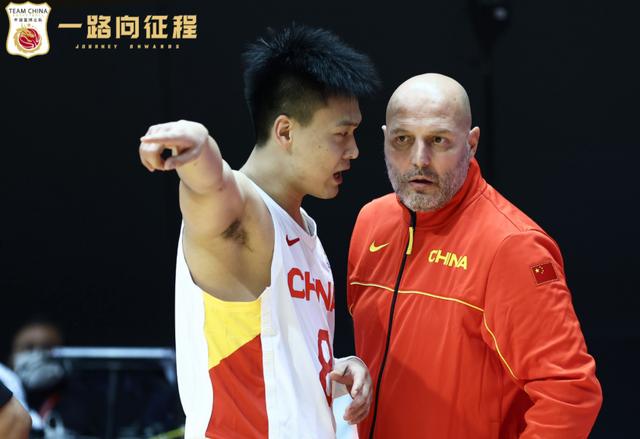 欺负老外听不懂中文？赵睿耍大牌原声曝光，姚明或再次对他禁赛