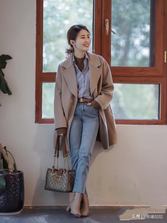 时髦阔腿裤冬,现在流行的阔腿裤秋冬怎么穿