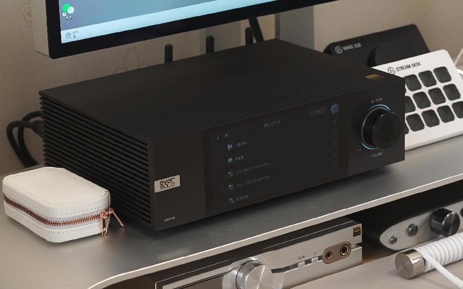 提升桌面颜值的桌搭好物,蓝色系风格桌搭