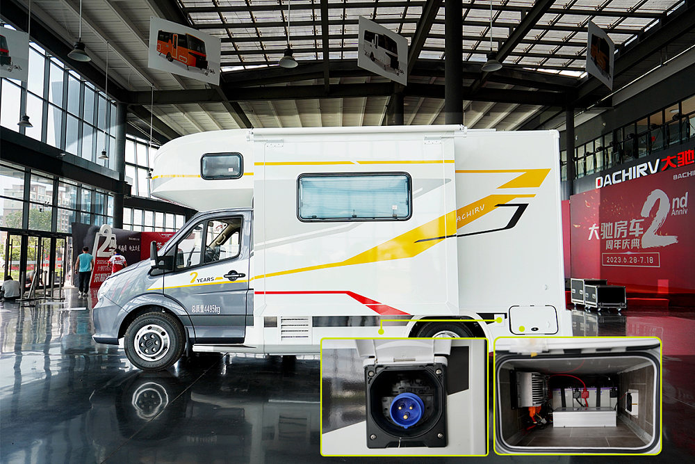 大驰蛮牛双拓展房车配置,大驰蛮牛c型双拓展房车参数油耗