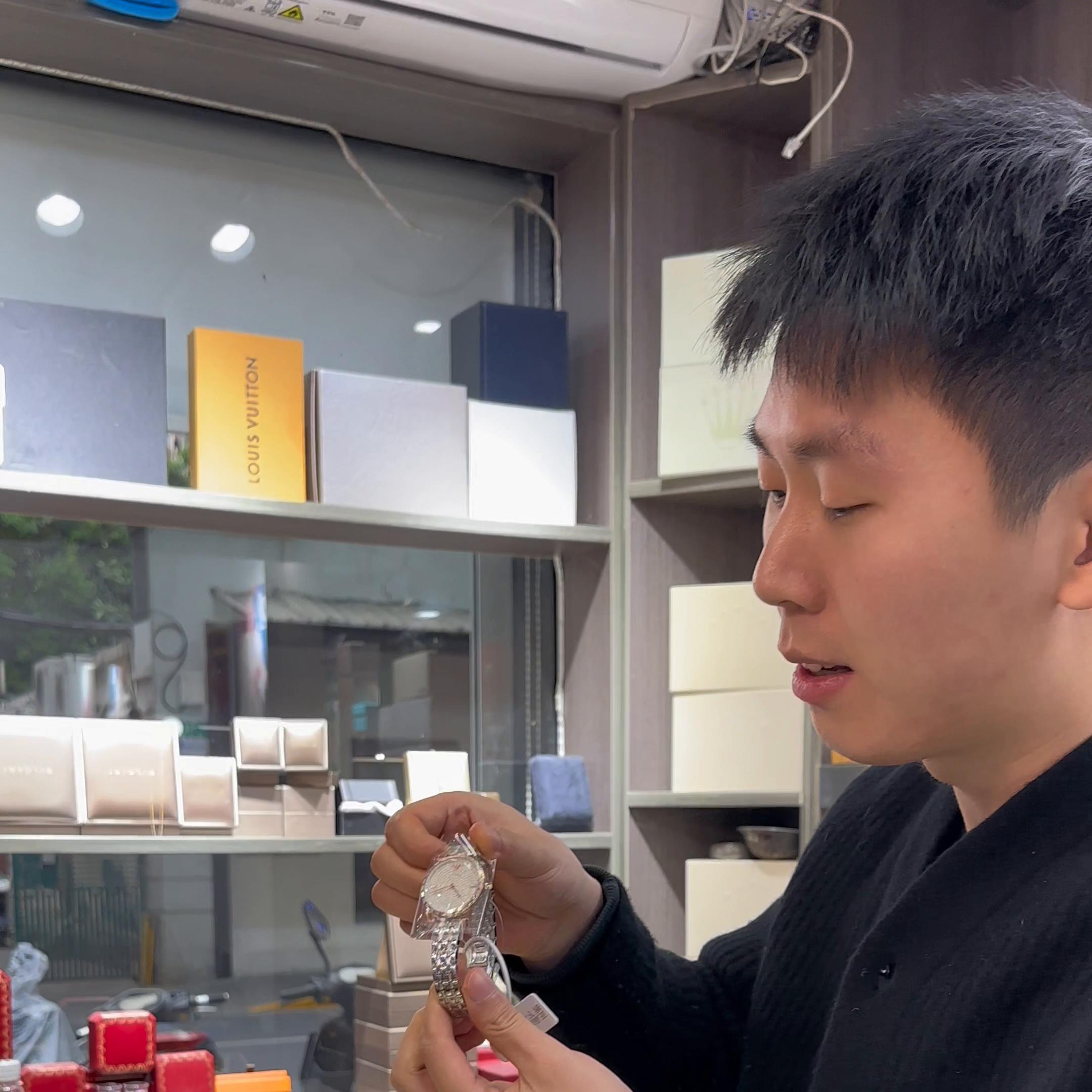 两个表比对的公式,两个表价格对比