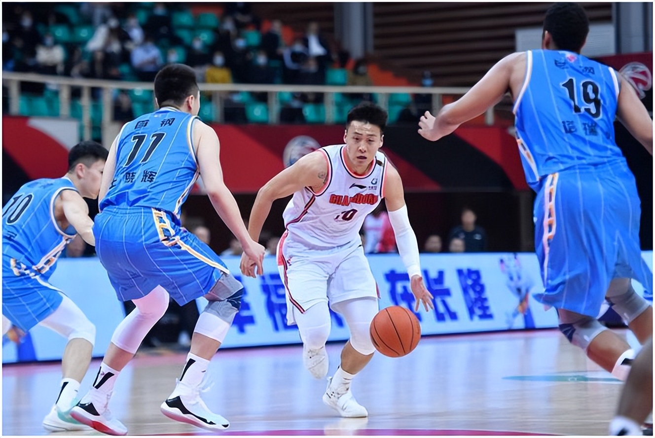 官宣！CBA10月10日开赛，分4小组共计42轮！赛会制引争议