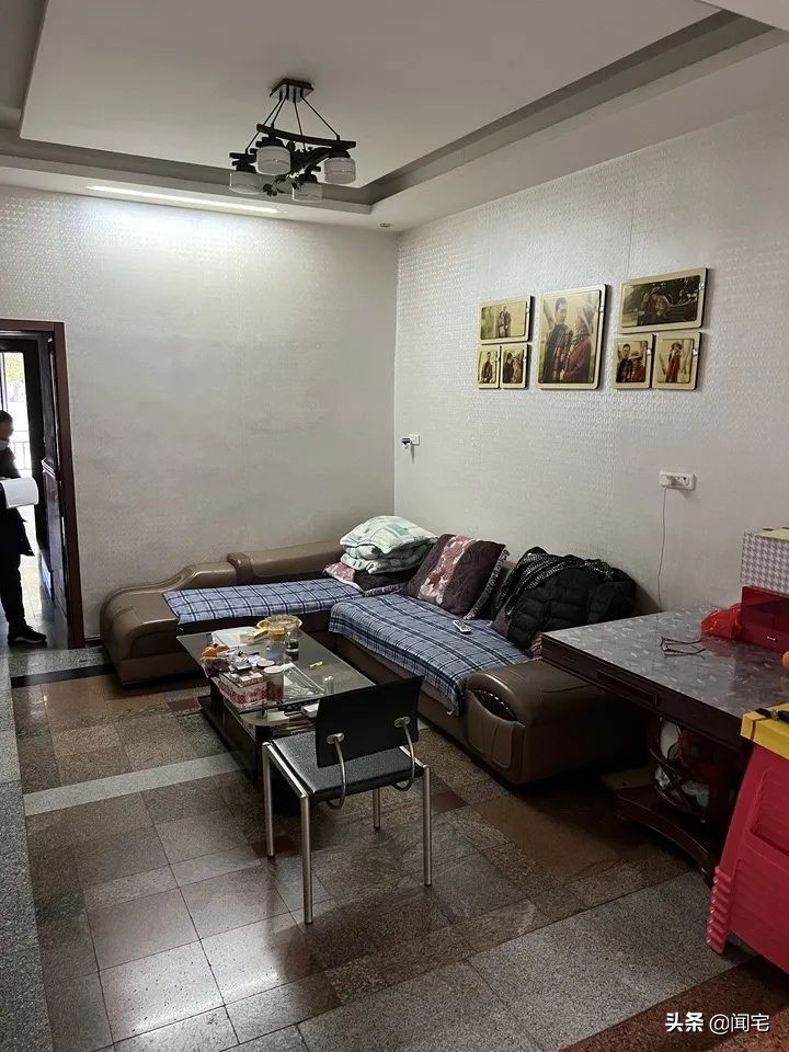 伯爵山庄房价多少一平方,伯爵山庄鸿运房价