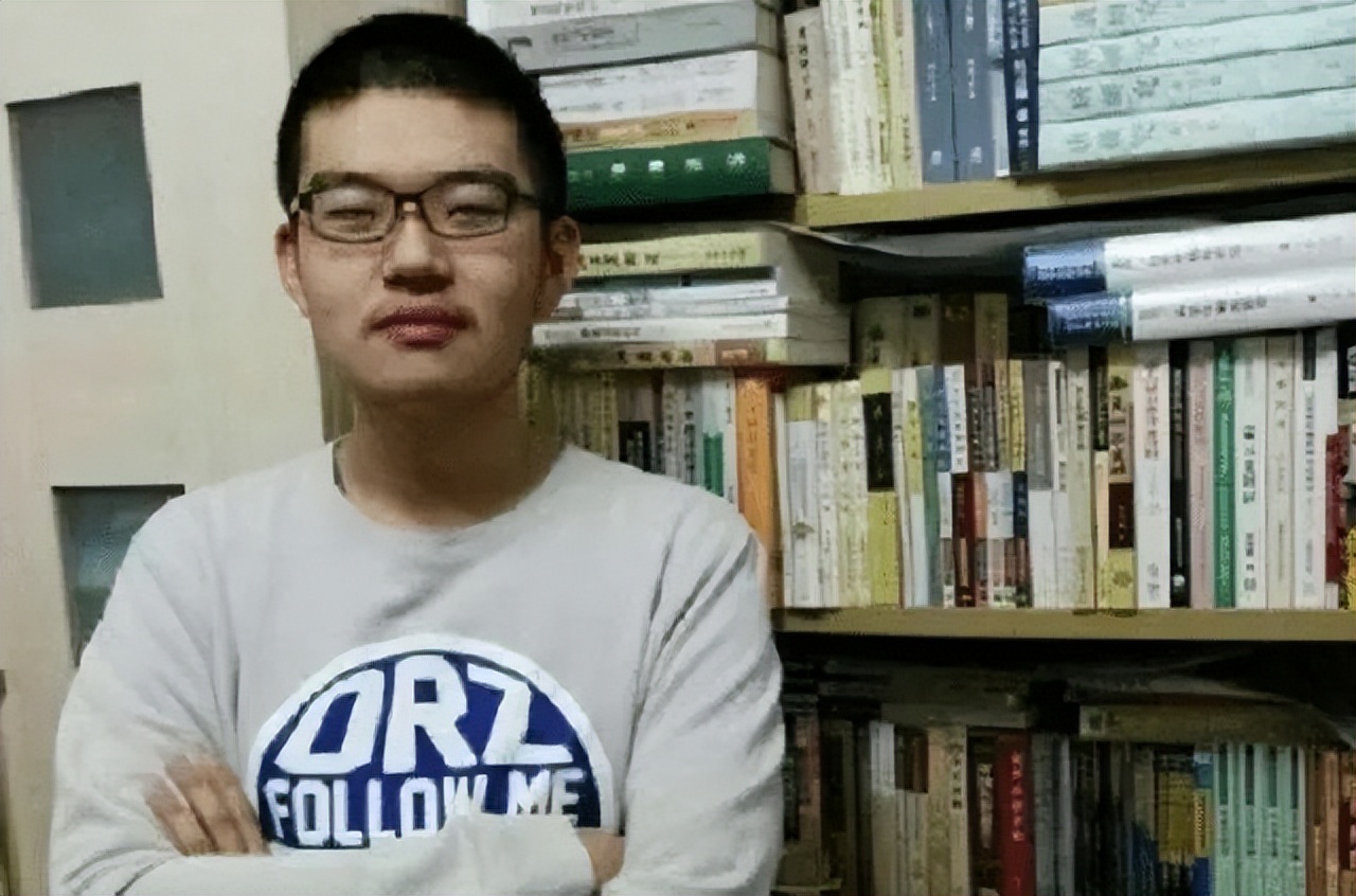 十八岁男孩高考失利要跳楼,2015高考跳楼事件