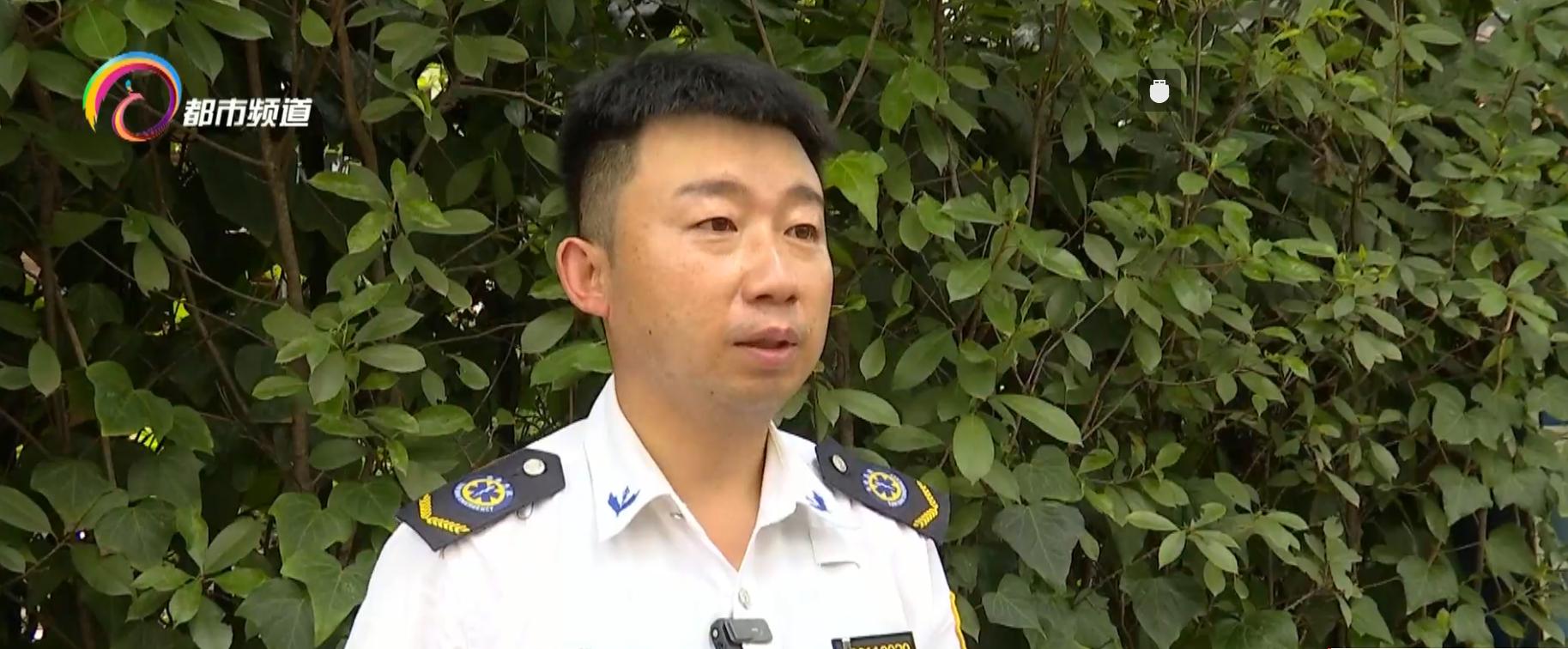 不小心被蛇咬了第1步应该做什么,不小心被蛇咬的正确做法