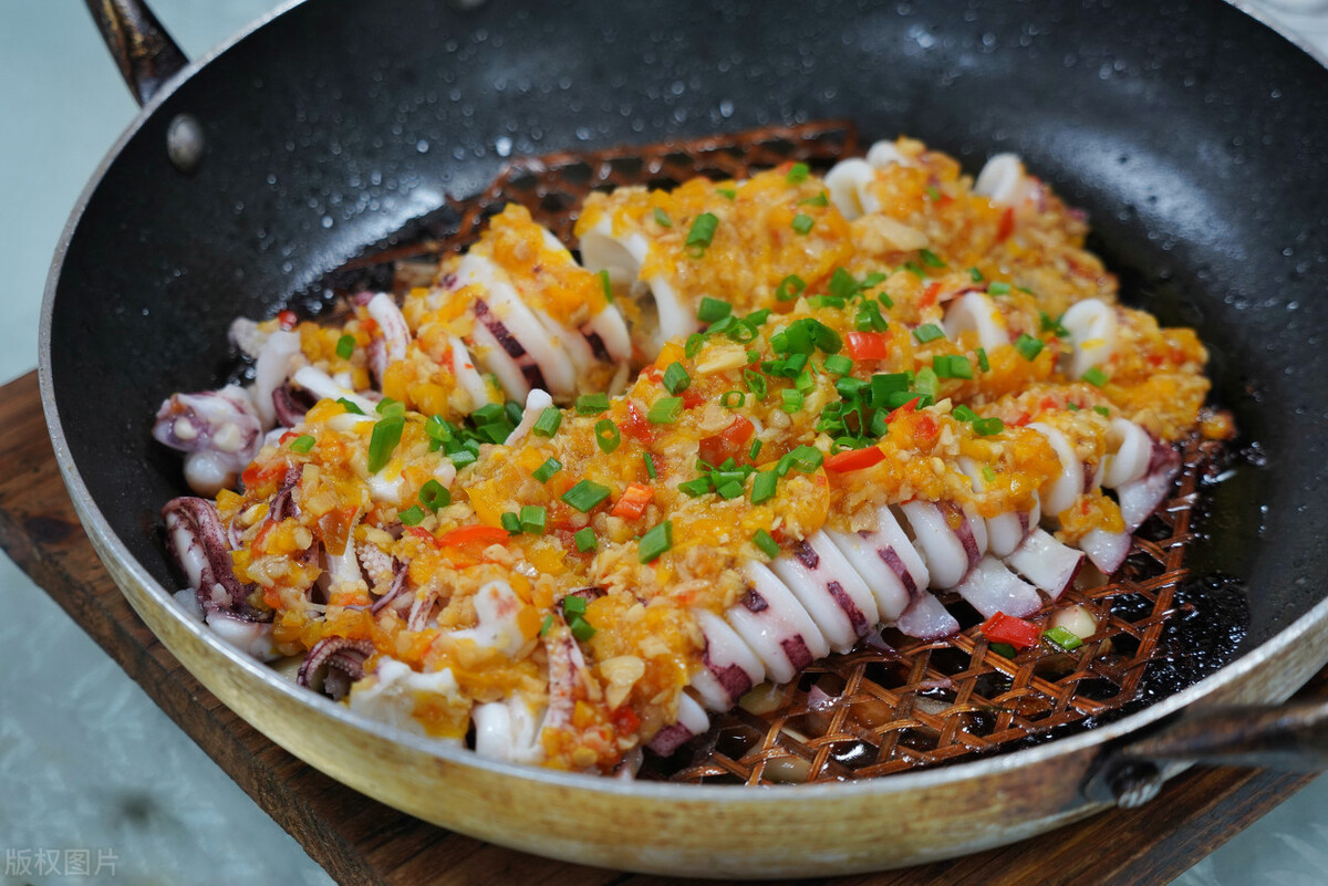 鱿鱼墨鱼章鱼八爪鱼有什么区别吗,如何分清章鱼鱿鱼和墨鱼