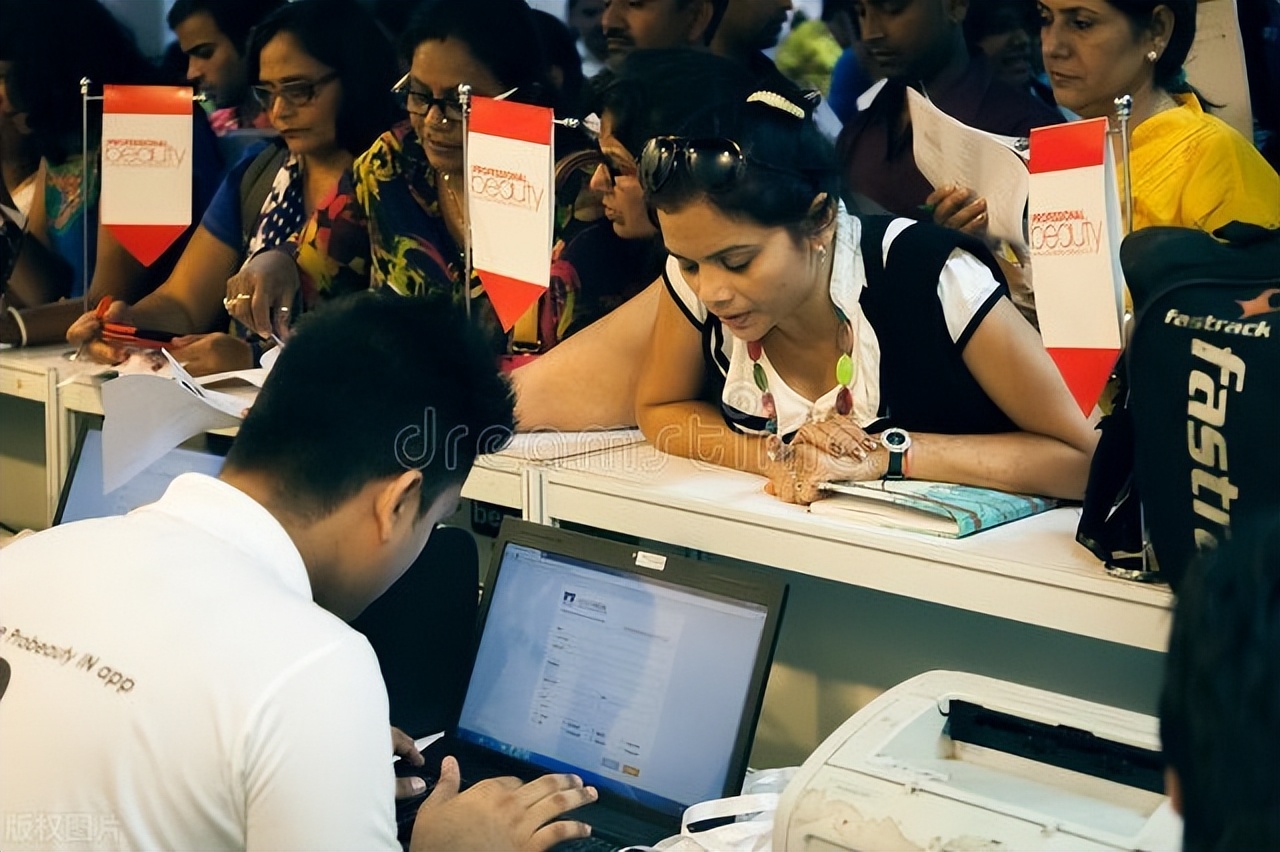 做化妆品生意赚钱案例分享,卖化妆品竟能做到年赚千万的秘密