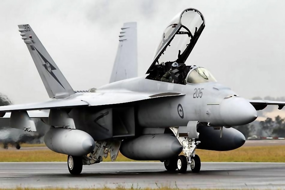 美军f35真的很强,美军使用的是f35哪个型号