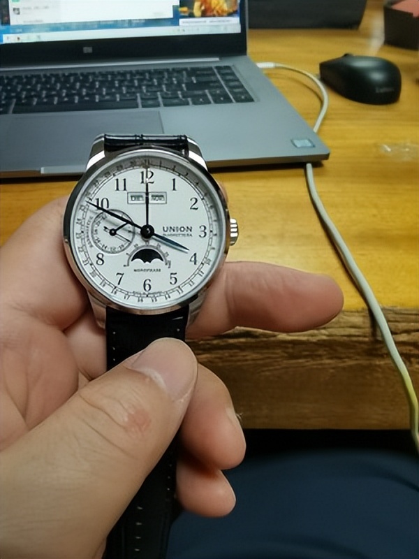 宇联在德国什么档次,宇联手表和宇舶手表