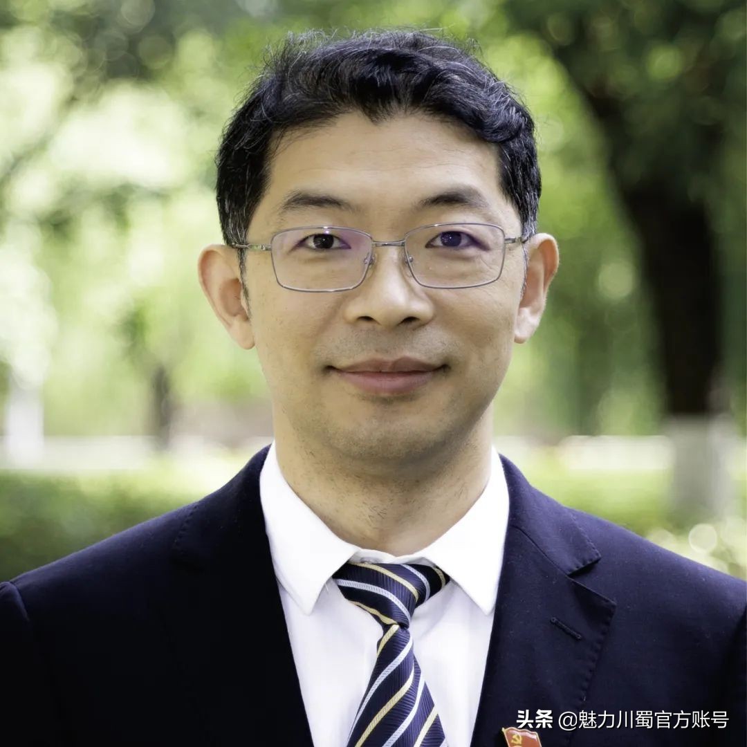 代码009，与未来快乐邂逅丨@中考学子，这里是绵阳中学实验学校